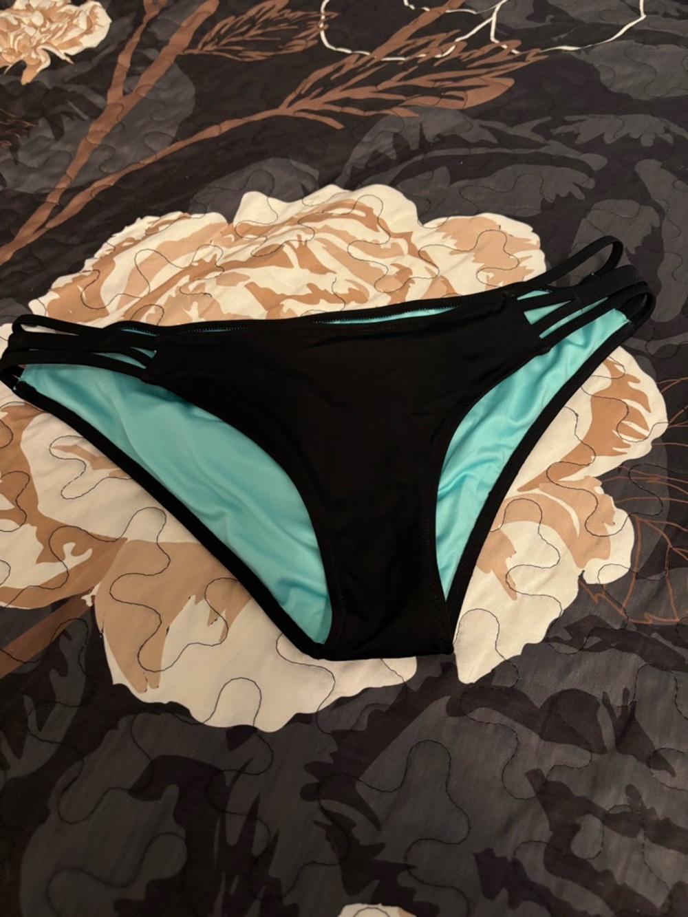 Shade & Shore Black Bikini Bottoms with Aqua Lining